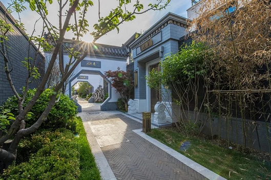 淺談中式園林景觀建築設計特點